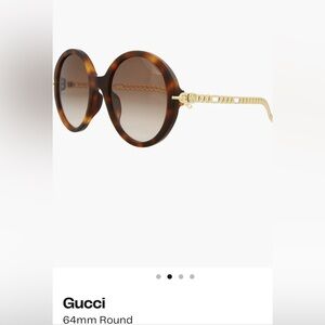 New Gucci oversized sunglasses